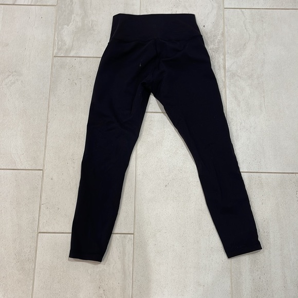 Black wunderunders, midrise size 6 - Picture 2 of 4